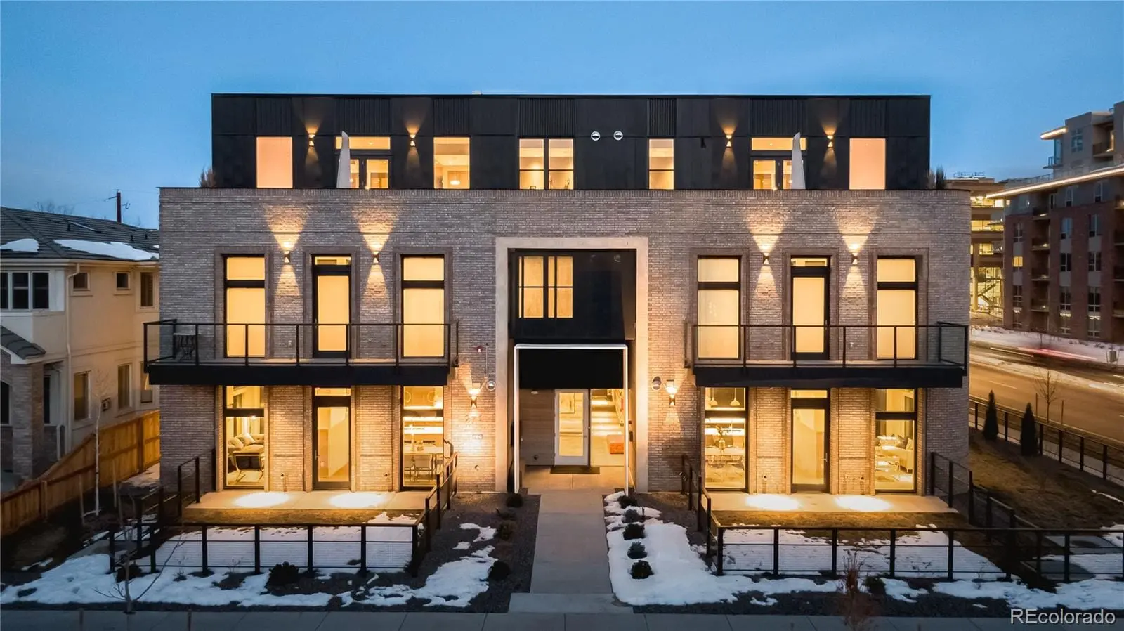 274 South Monroe Street, Unit 1000 — photo 1