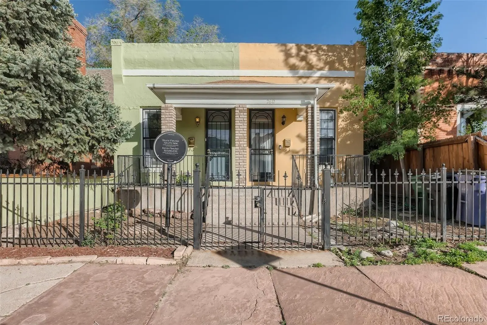 2614 Curtis Street — photo 1