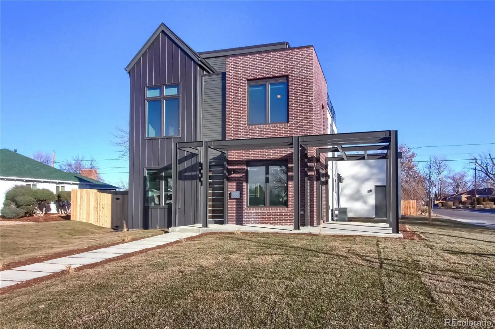 A front view of a house at 3000 Glencoe Street