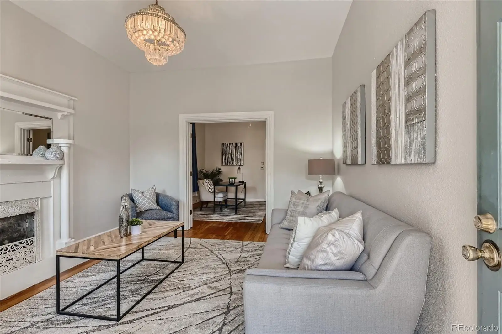 2614 Curtis Street — photo 4