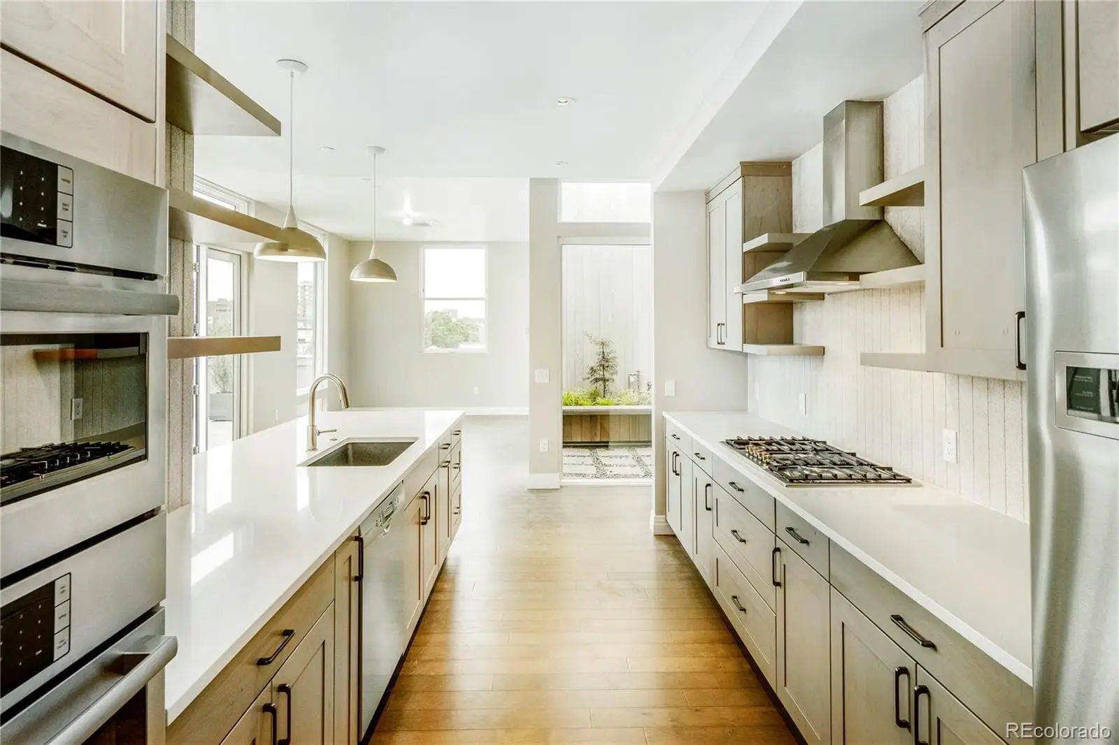 275 South Garfield Street, Unit 3001 — photo 4