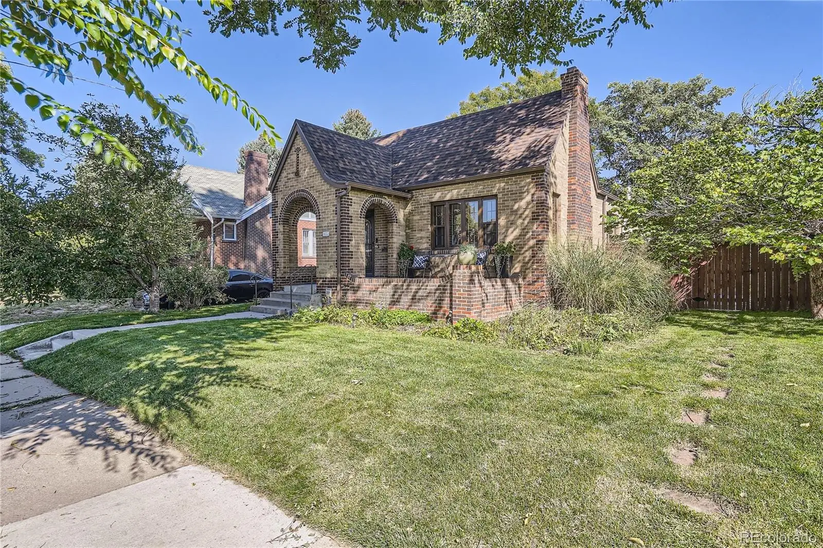 2630 Glencoe Street — photo 4