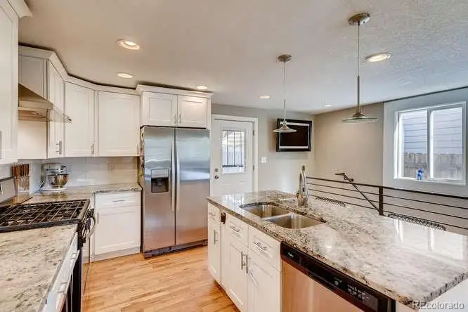 3020 Ash Street — photo 5